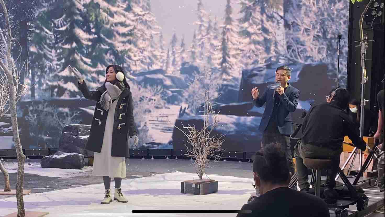 传奇国际以ALED先进显屏技术，，，，与金马奖视觉特效团队“再现影像”携手合作打造LED虚拟摄影棚，，，，提供沉浸式表演体验，，，并精简拍摄成本与时间